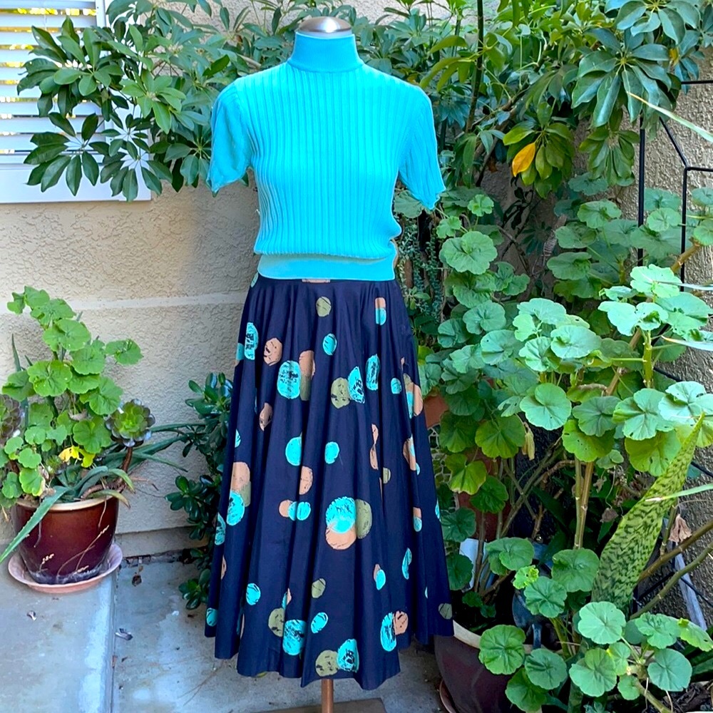 Vintage 60’s multicolored high waisted skirt with pockets